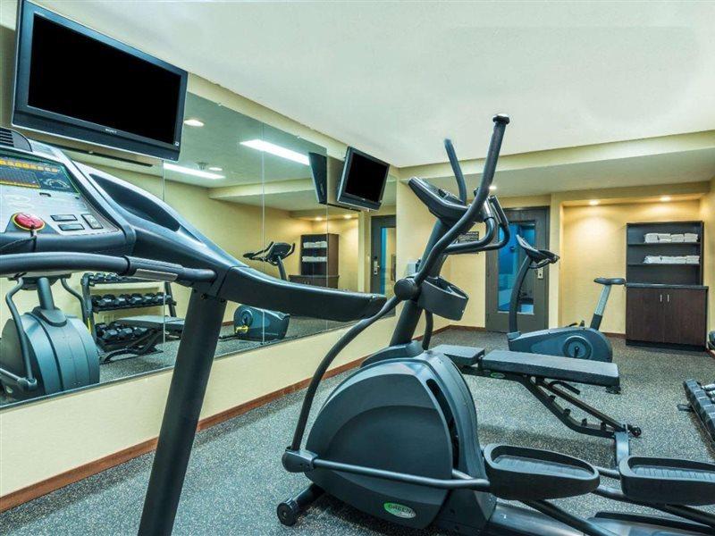 Baymont By Wyndham Copley Akron מראה חיצוני תמונה